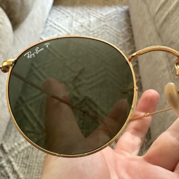 Ray-Ban Classic Gold 3447 Round Metal Sunglasses main image 9